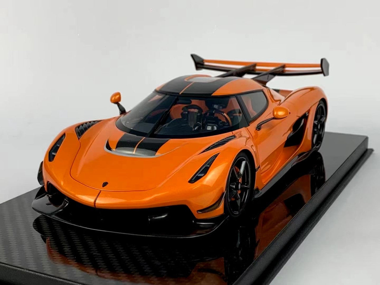 Koenigsegg Jesko 1:24