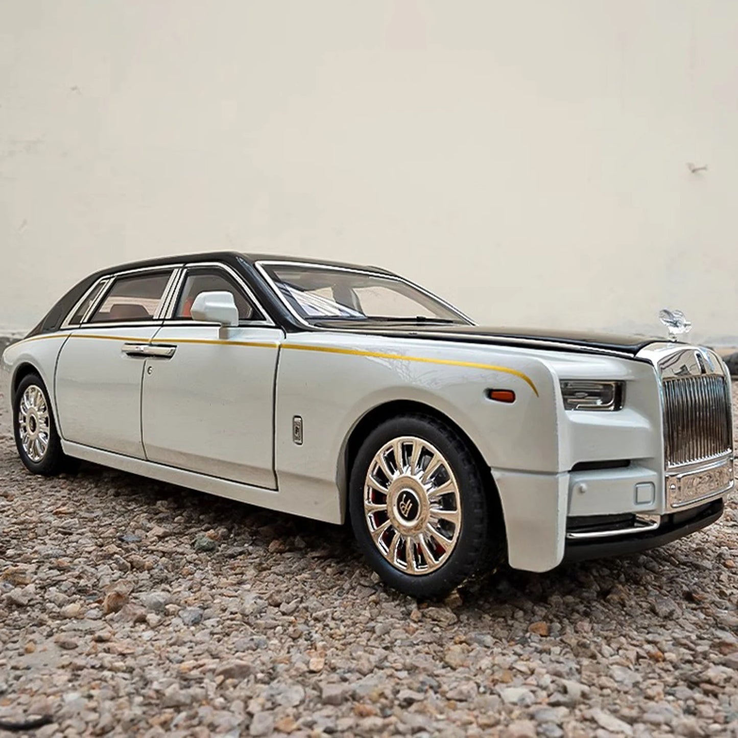 Rolls-Royce Phantom 1:18